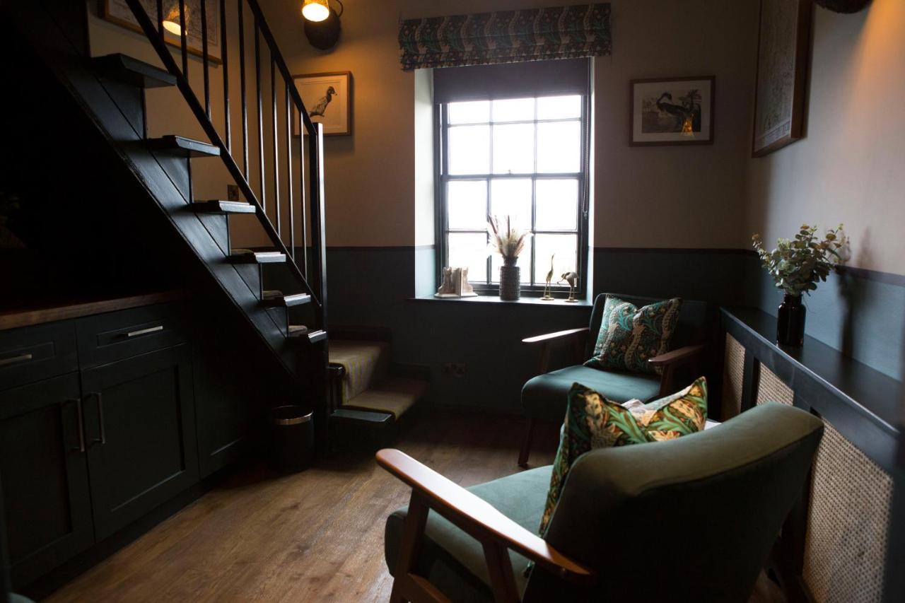 Mason'S Arms Hotel Bowland Bridge Exterior photo